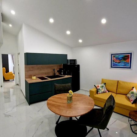 Apartments Davorka Kampor Bagian luar foto